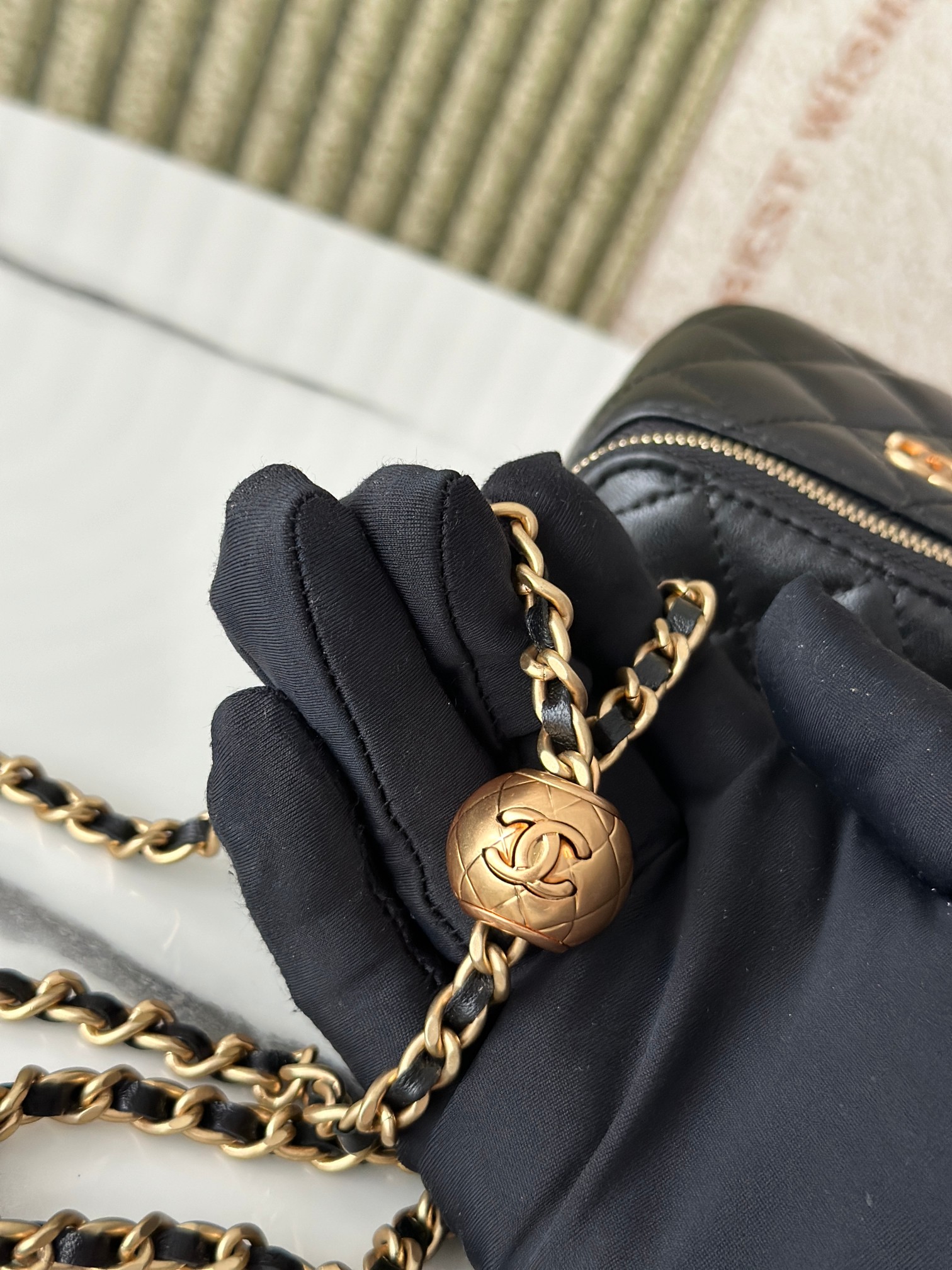 Mini Square Vanity Case with Adjustable Ball Chain in Black Quilted Lambskin with Gold-Tone Hardware - Mocuir