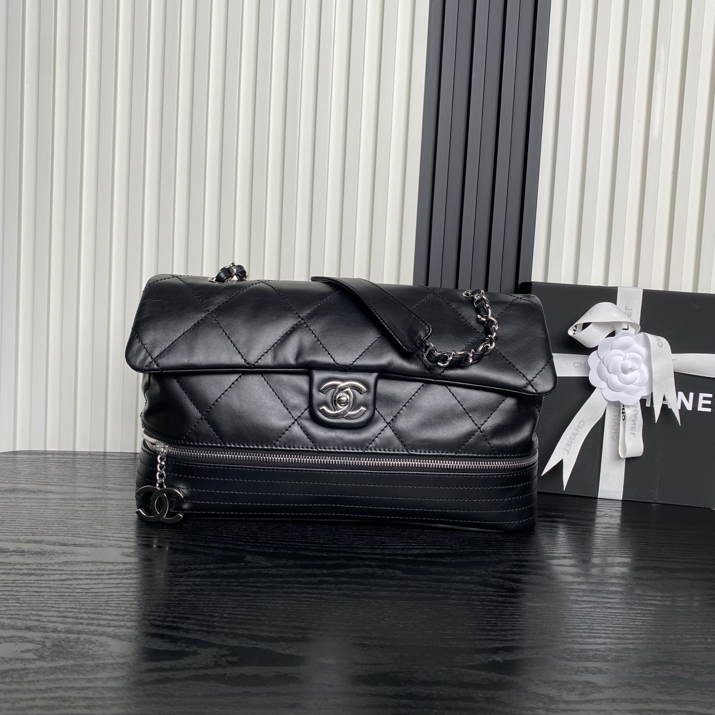 Expandable Flap Bag - Mocuir