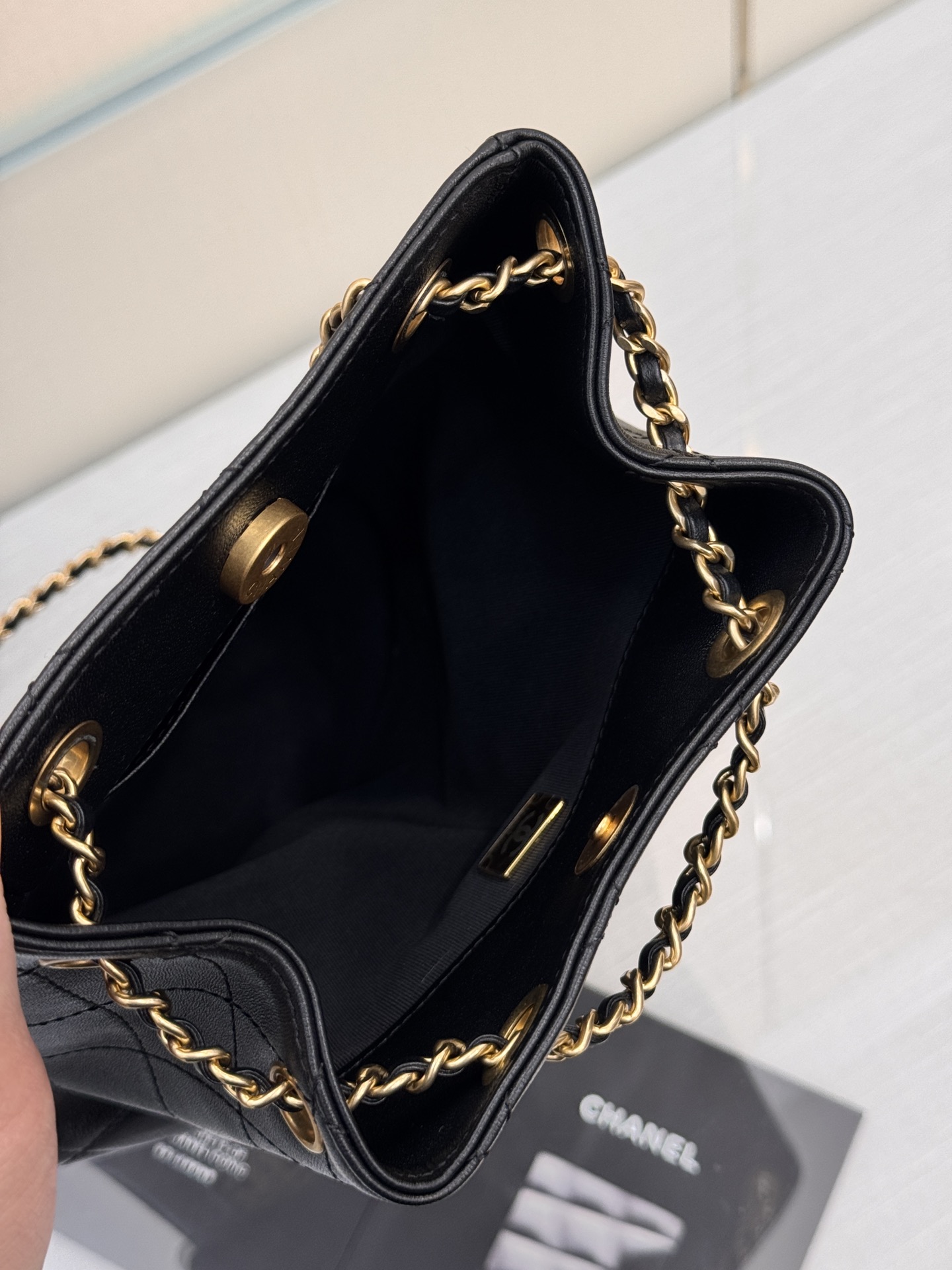 Drawstring Bucket Backpack（Black） - Mocuir