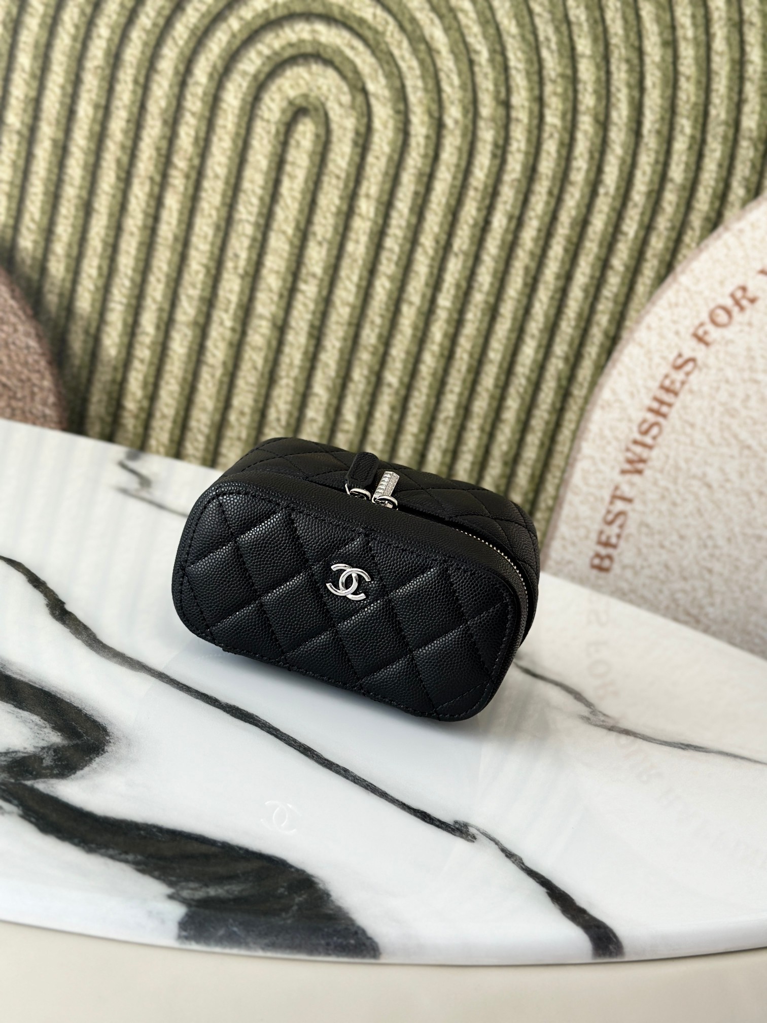 25C/26C SmallMedium Vanity Case - Mocuir