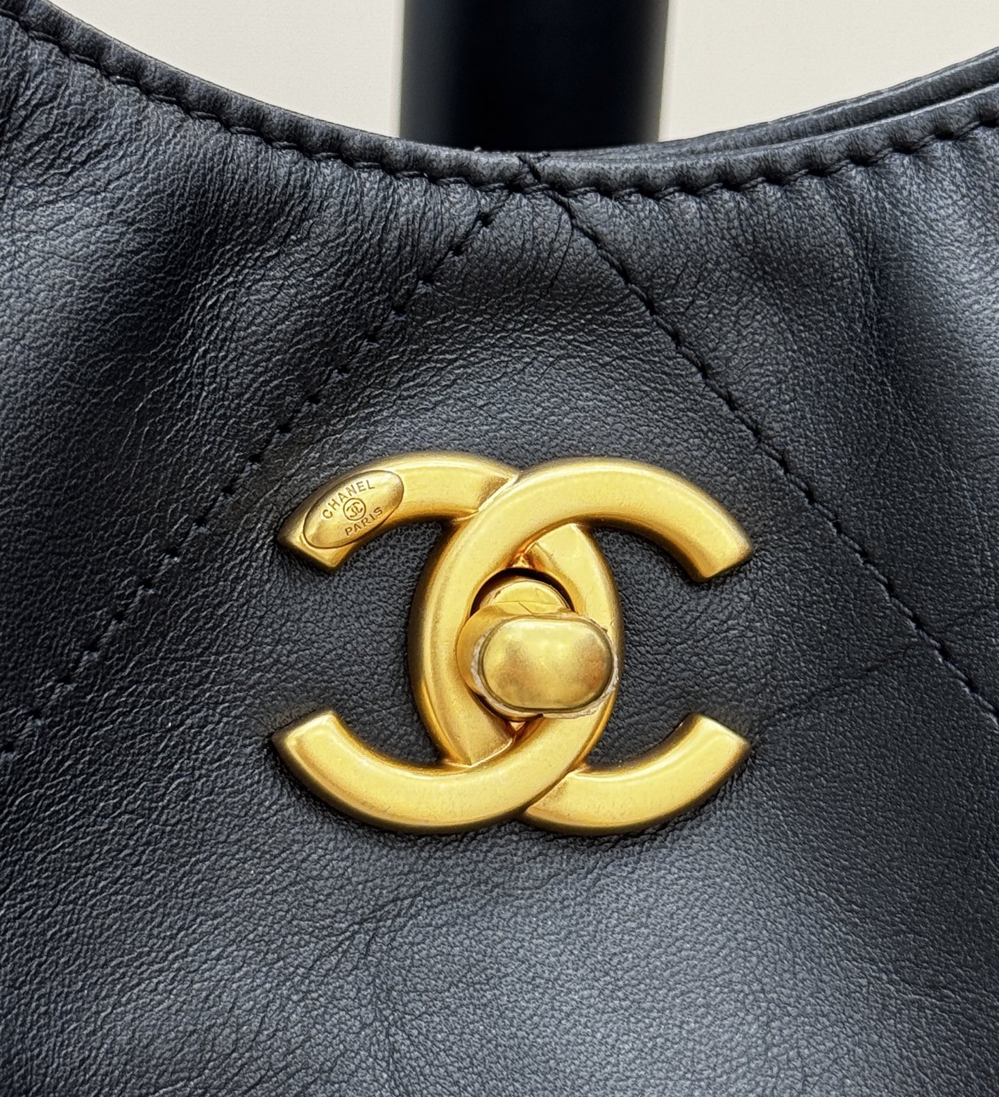 Large Hobo Bag with Pouch - Mocuir