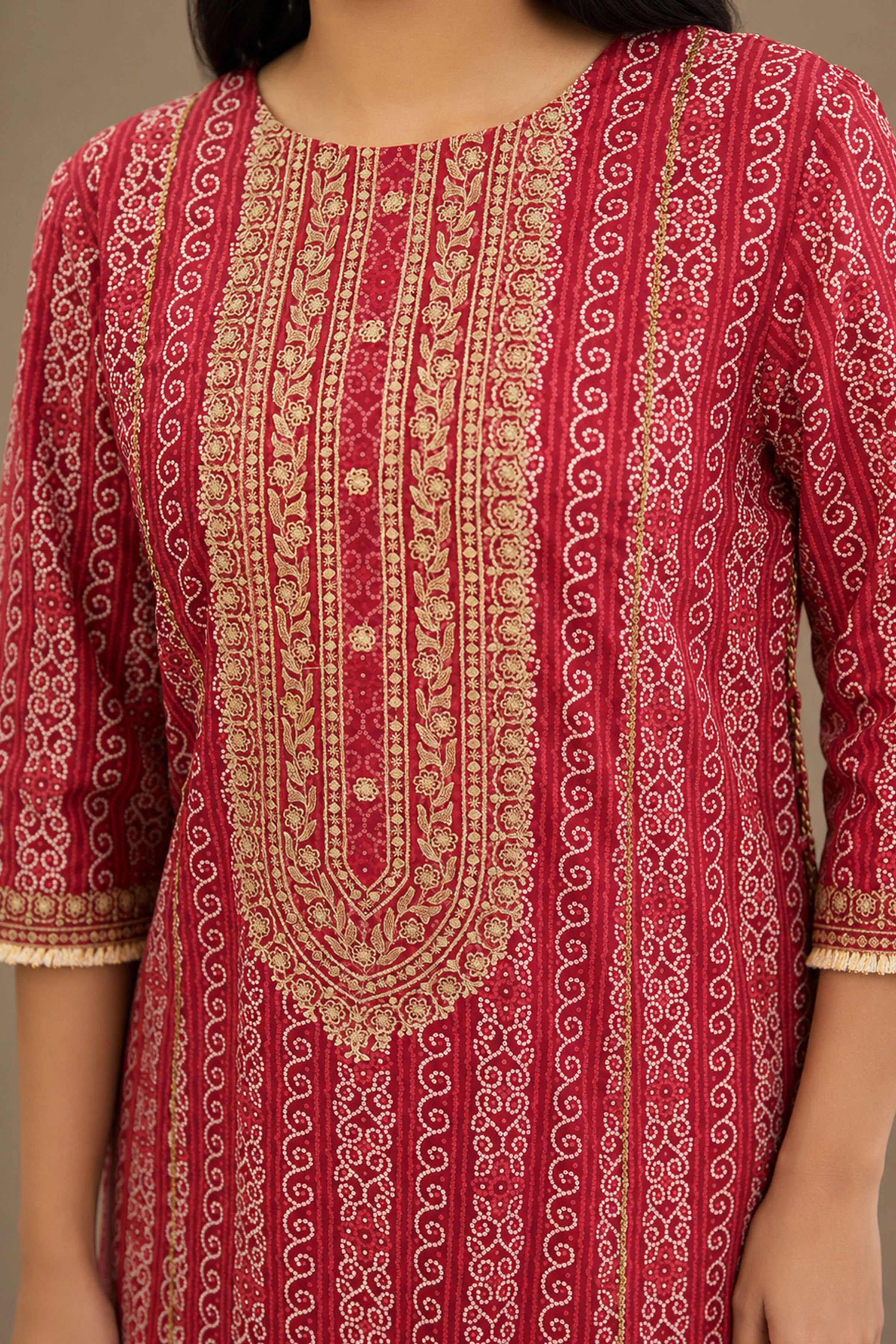 LAWN | EMBROIDERED