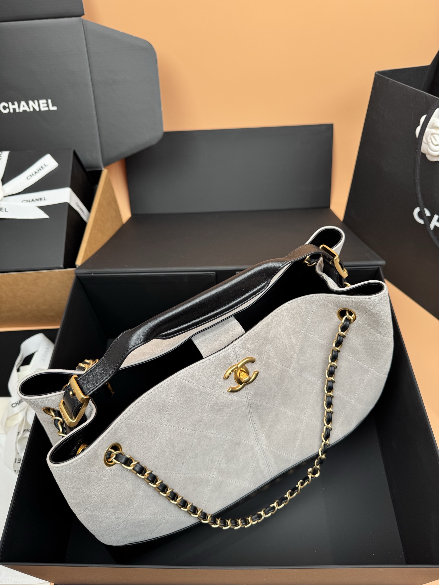 19 Large Tote Bag - Mocuir