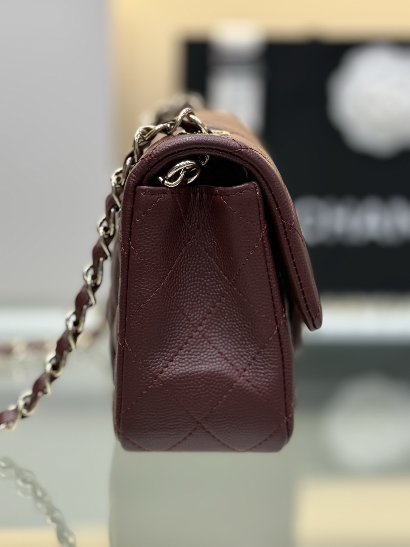Classic Flap Bag（Burgundy） - Mocuir