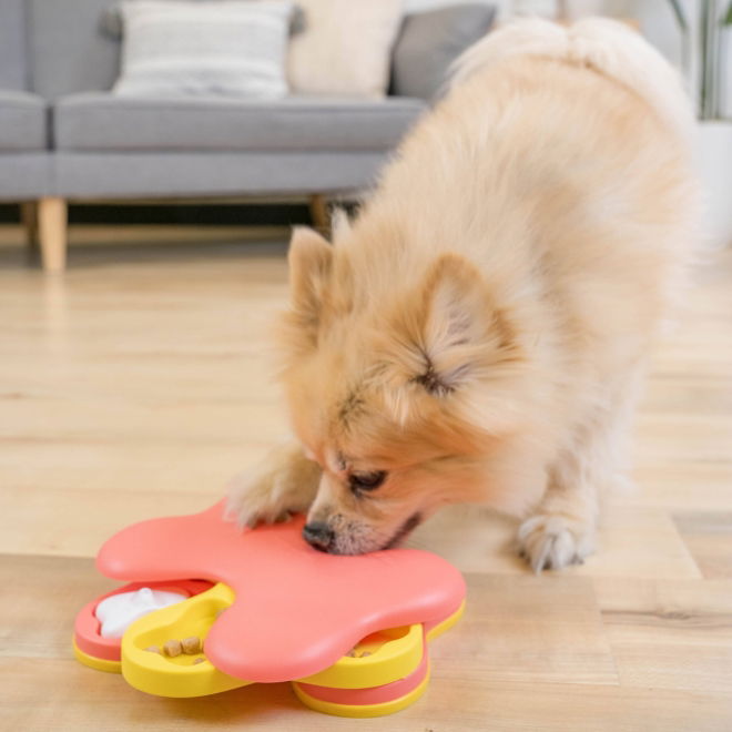 Nina Ottosson Dog Tornado rosa S