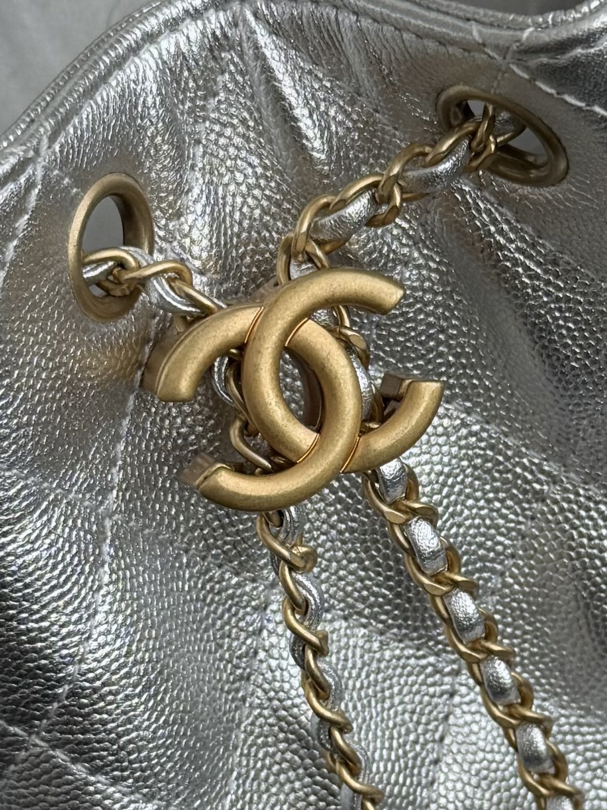 25 Bag Small Hobo Bucket Bag - Mocuir