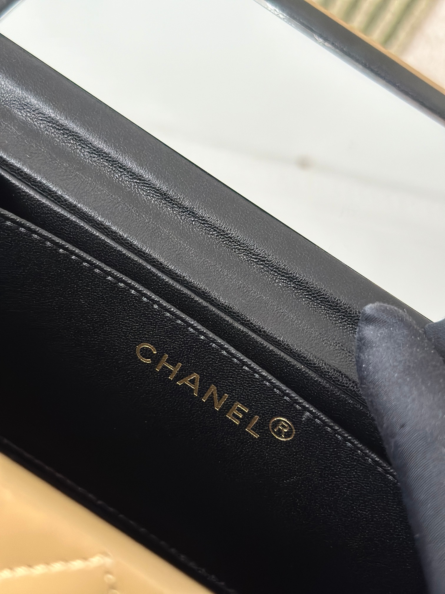 Quilted Patent Leather Long Vanity Case Bag with Chain Handle, Gold Hardware (Model AP5212) - Mocuir