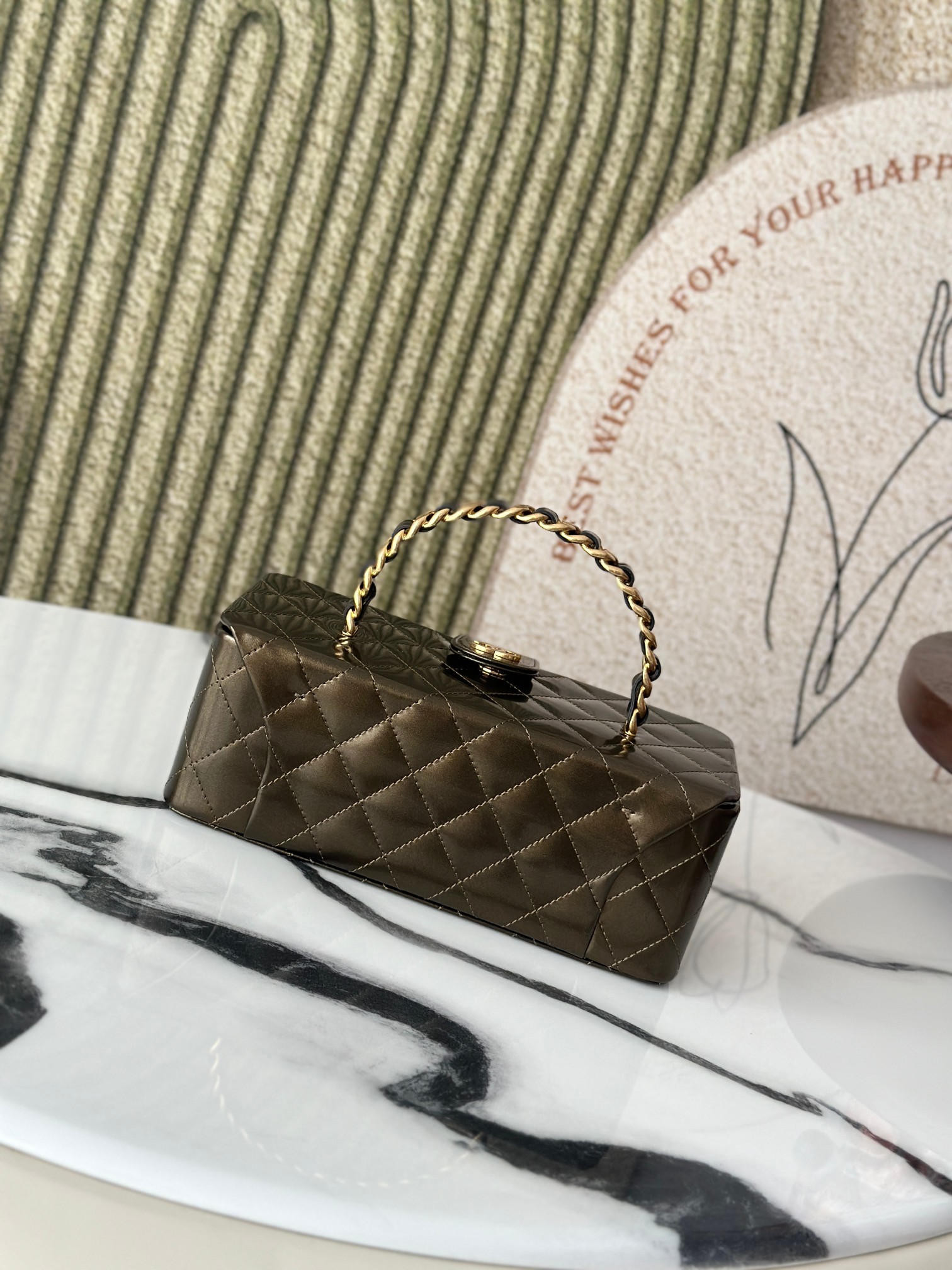 Vintage Quilted Metallic Patent Leather Long Vanity Case Bag with Chain Handle, Gold Hardware - Mocuir