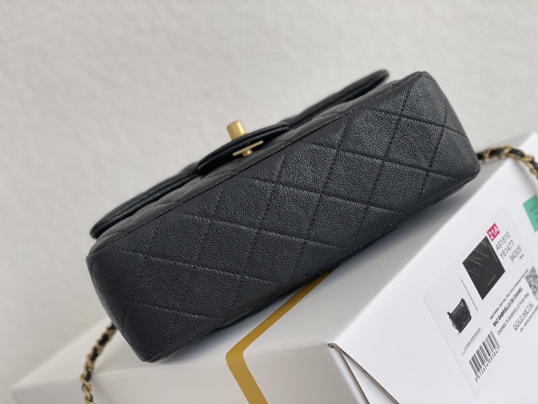 Classic Flap Mini Bag with Top Handle in Black Quilted Grained Calfskin (Caviar) with Gold-Tone Hardware - Mocuir