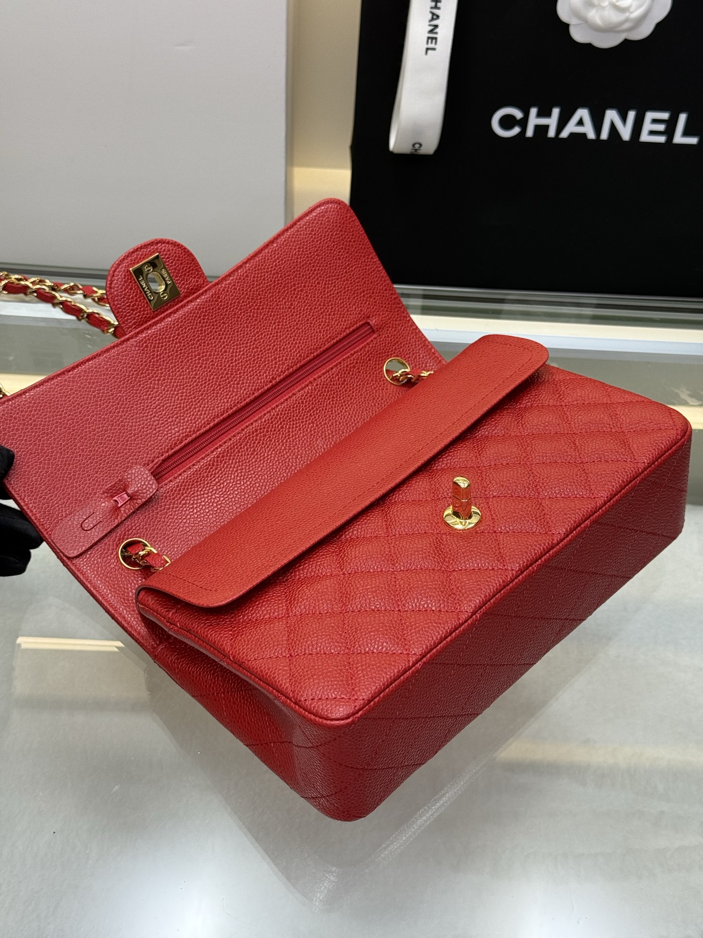 Classic Flap Bag（Red） - Mocuir