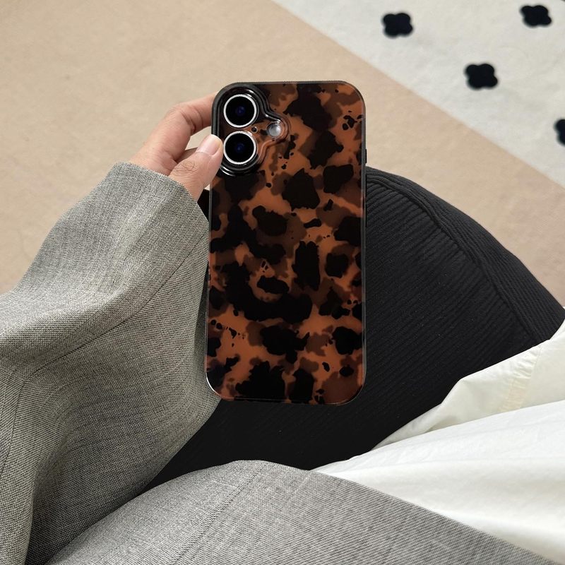 Cute Phone Case for iPhone 17 Case Amber Leopard Slim-Brown