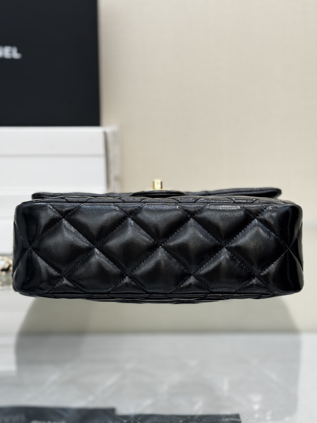 24B Classic Flap Large with Twist Handle in Black Waxed Lambskin with Gold-Tone Hardware (Model AS5166) - Mocuir