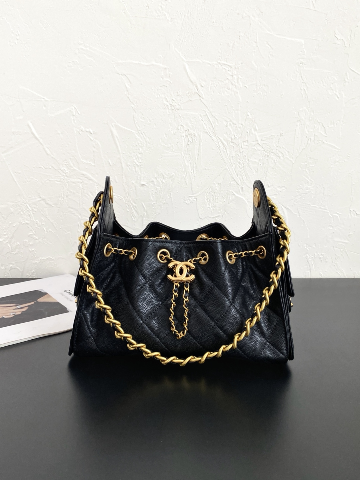 25K Quilted Caviar Leather Bucket Bag with Gold-Tone Hardware - Mocuir