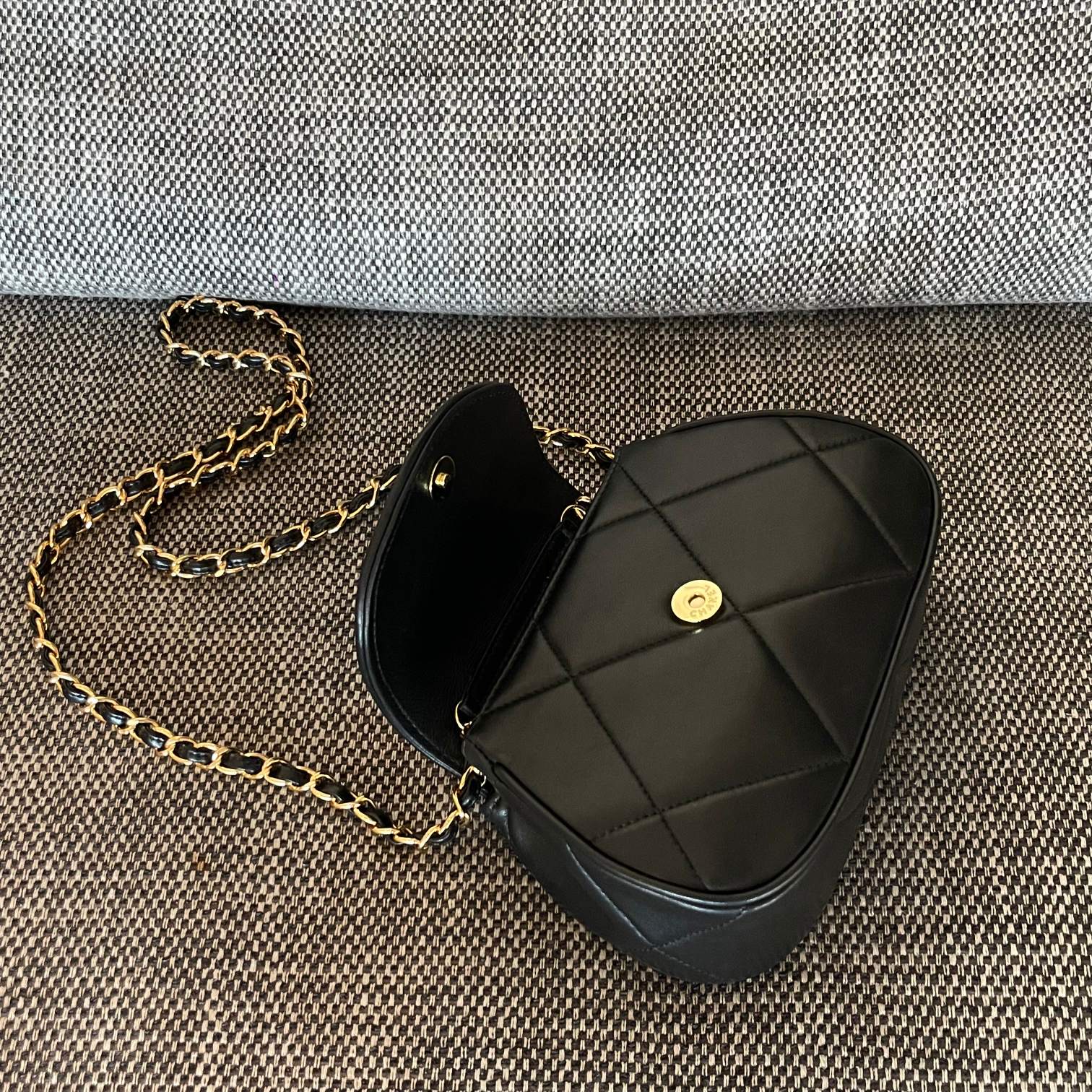 Black Quilted Lambskin Crescent-shaped Flap Handbag with Gold-Tone Hardware - Mocuir