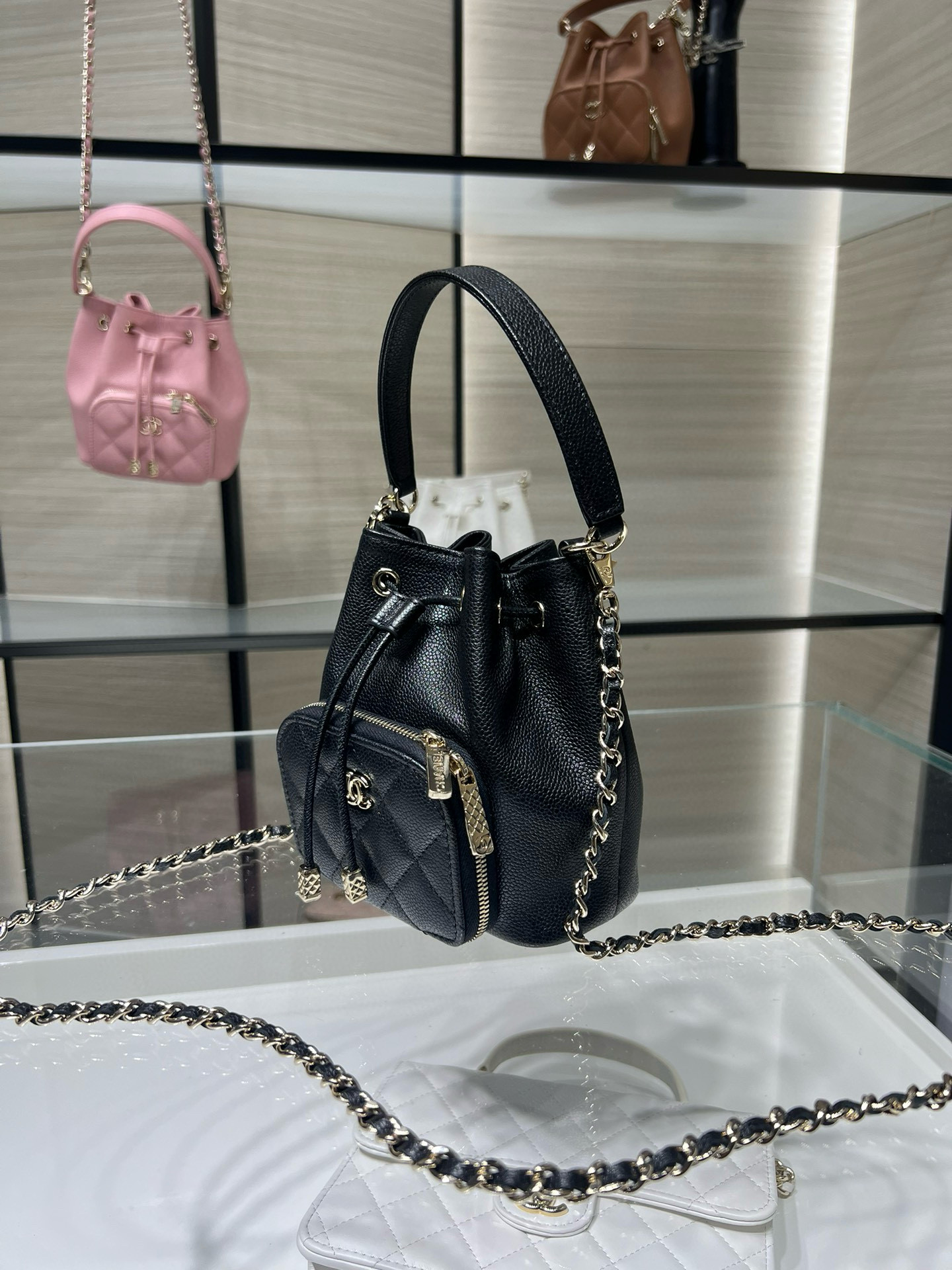 Small Drawstring Bucket Bag in Black Quilted Grained Calfskin with Gold-Tone Metal (Model AP4775) - Mocuir