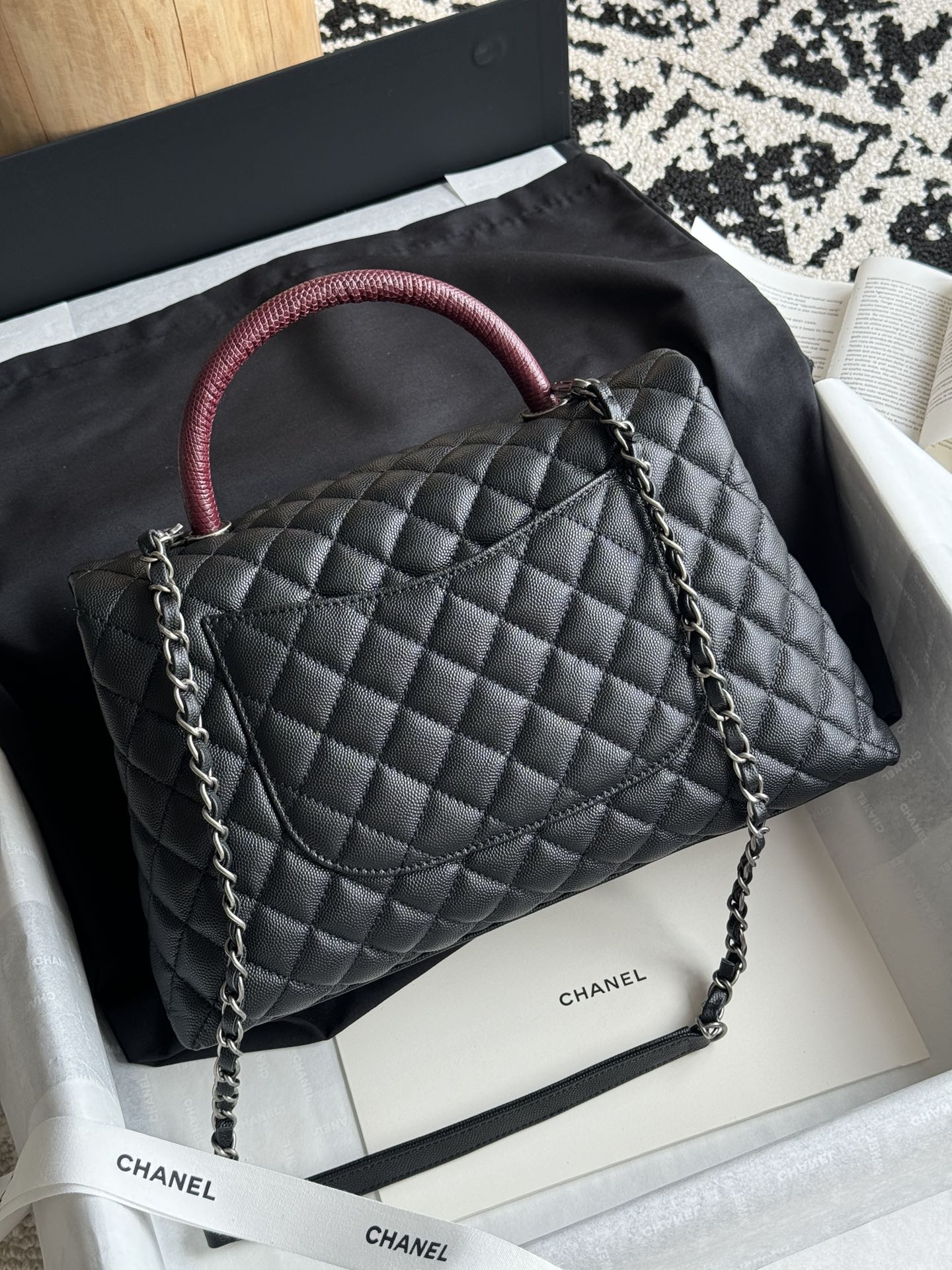 Large Coco Handle Flap Bag in Black Quilted Caviar Leather with Burgundy Lizard Handle and Ruthenium-Finish Hardware - Mocuir