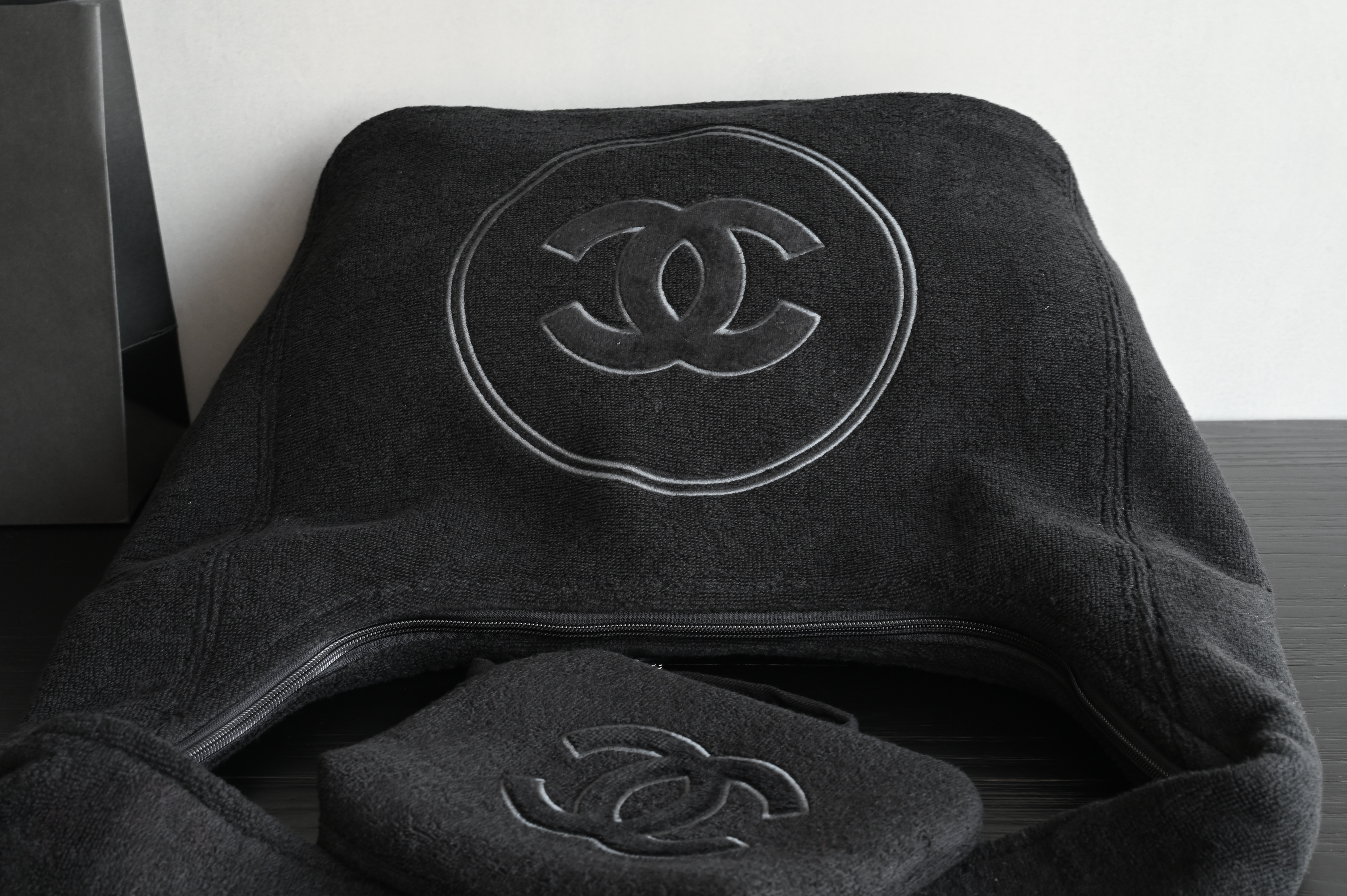 Coco Beach Hobo Tote Bag with Pouch in Black Terry Cotton (Model A82901) - Mocuir