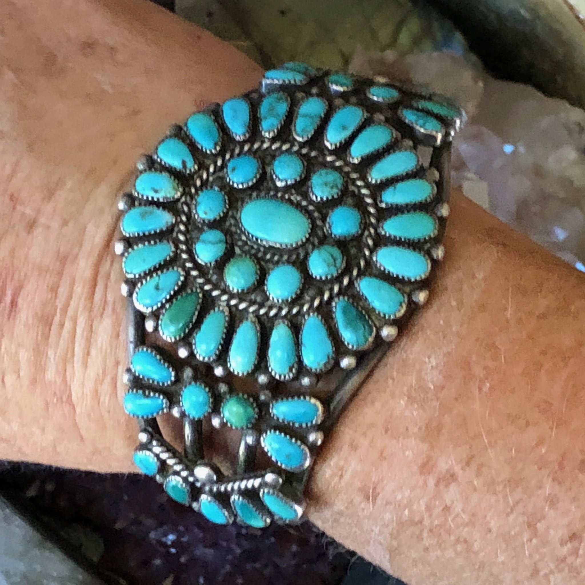 👉🏻SOLD  Early Navajo Turquoise Rosette Cluster Bracelet in Sterling Silver