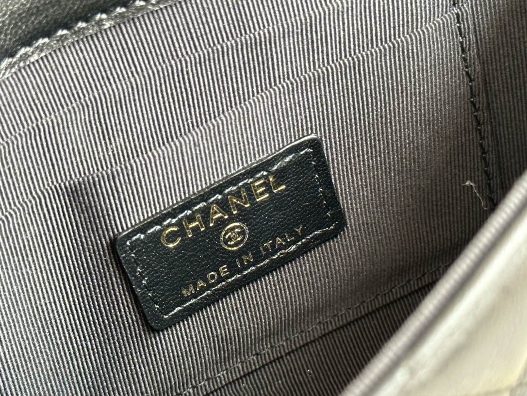 23B Mini Flap Bag with Pearl Handle in Black Quilted Lambskin with Gold-Tone Hardware (Model AS3980) - Mocuir