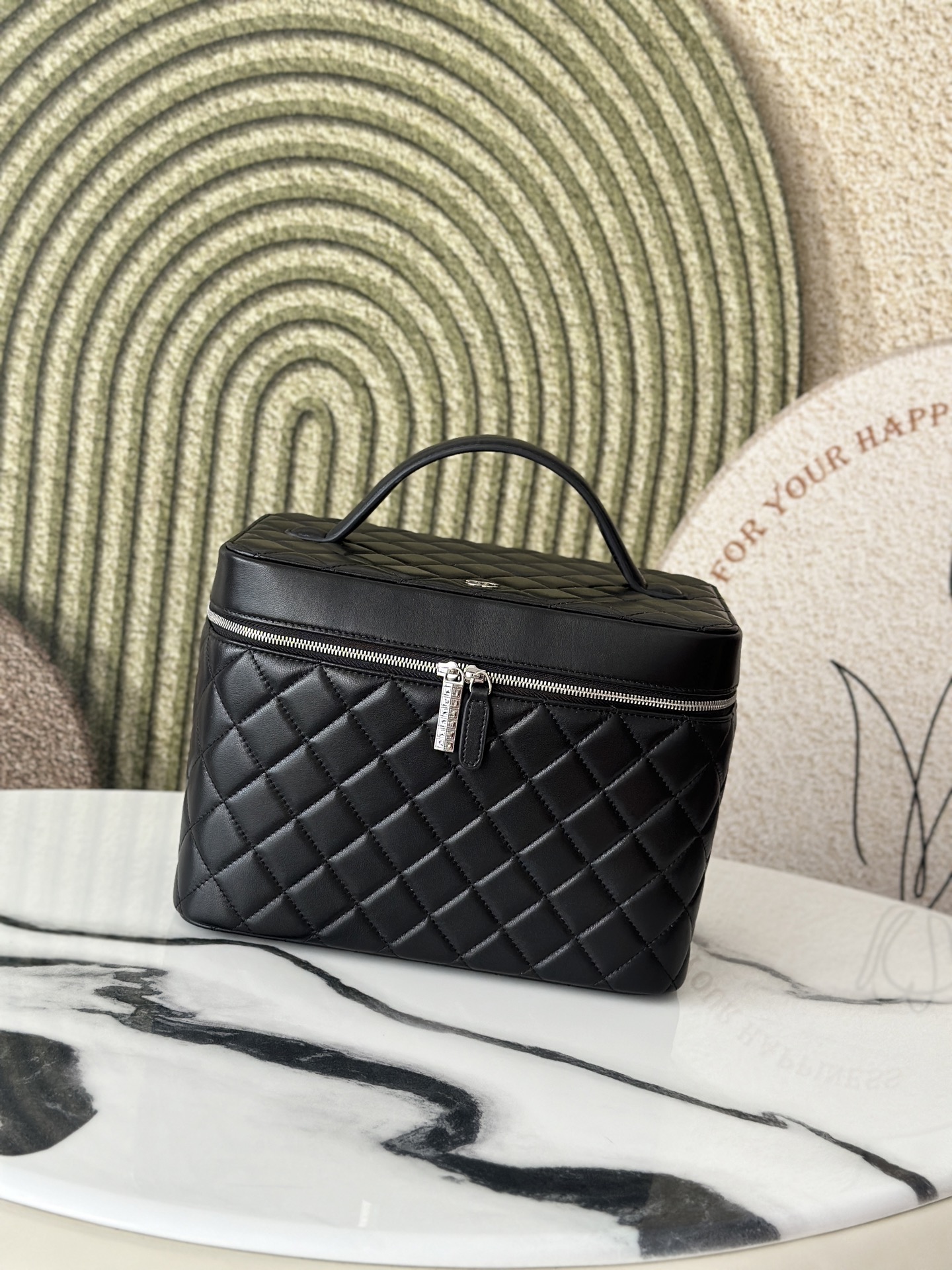 Black Lambskin Quilted Large Vanity Case with Crystal Zipper - Mocuir