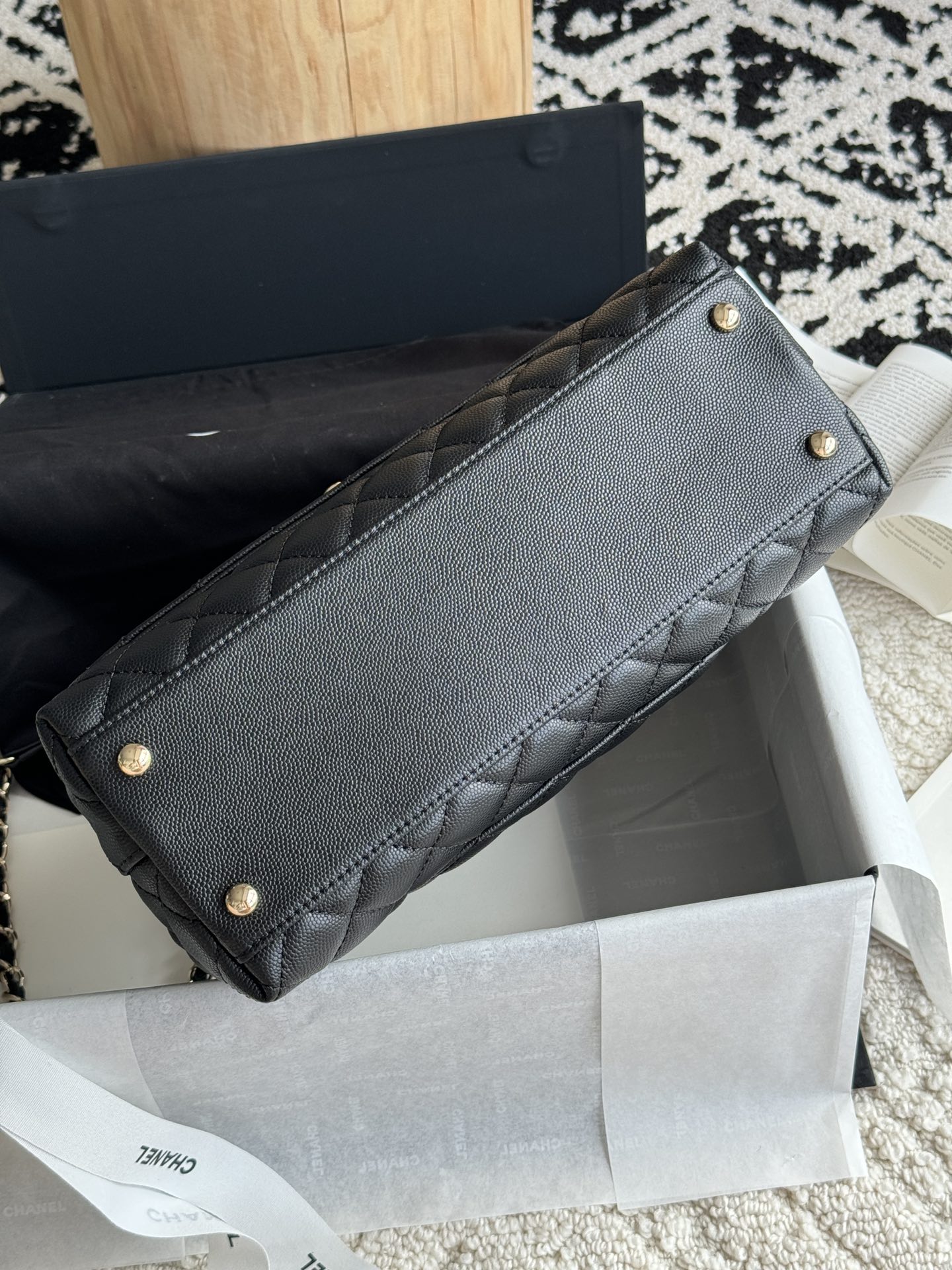 Small Coco Handle Flap Bag in Black Quilted Caviar Leather with Burgundy Lizard Handle and Light Gold-Tone Hardware - Mocuir