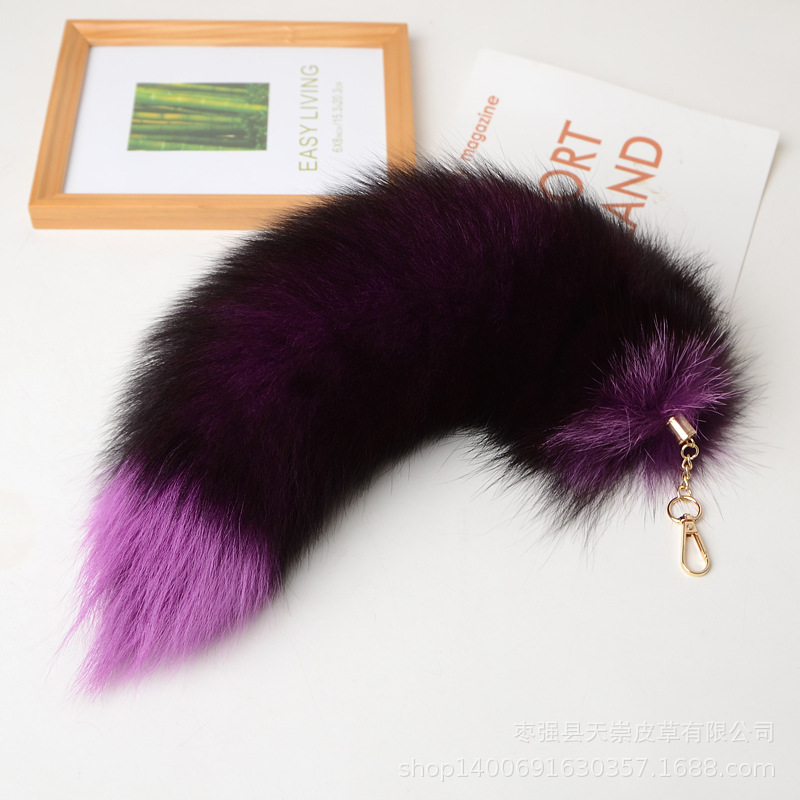 Fox tail pendant