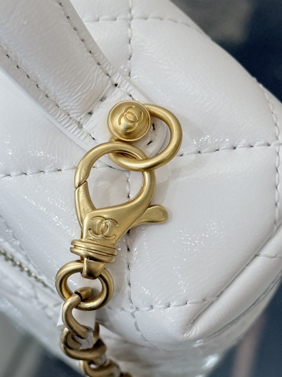 Classic Vanity Case with Pearl CC（White） - Mocuir