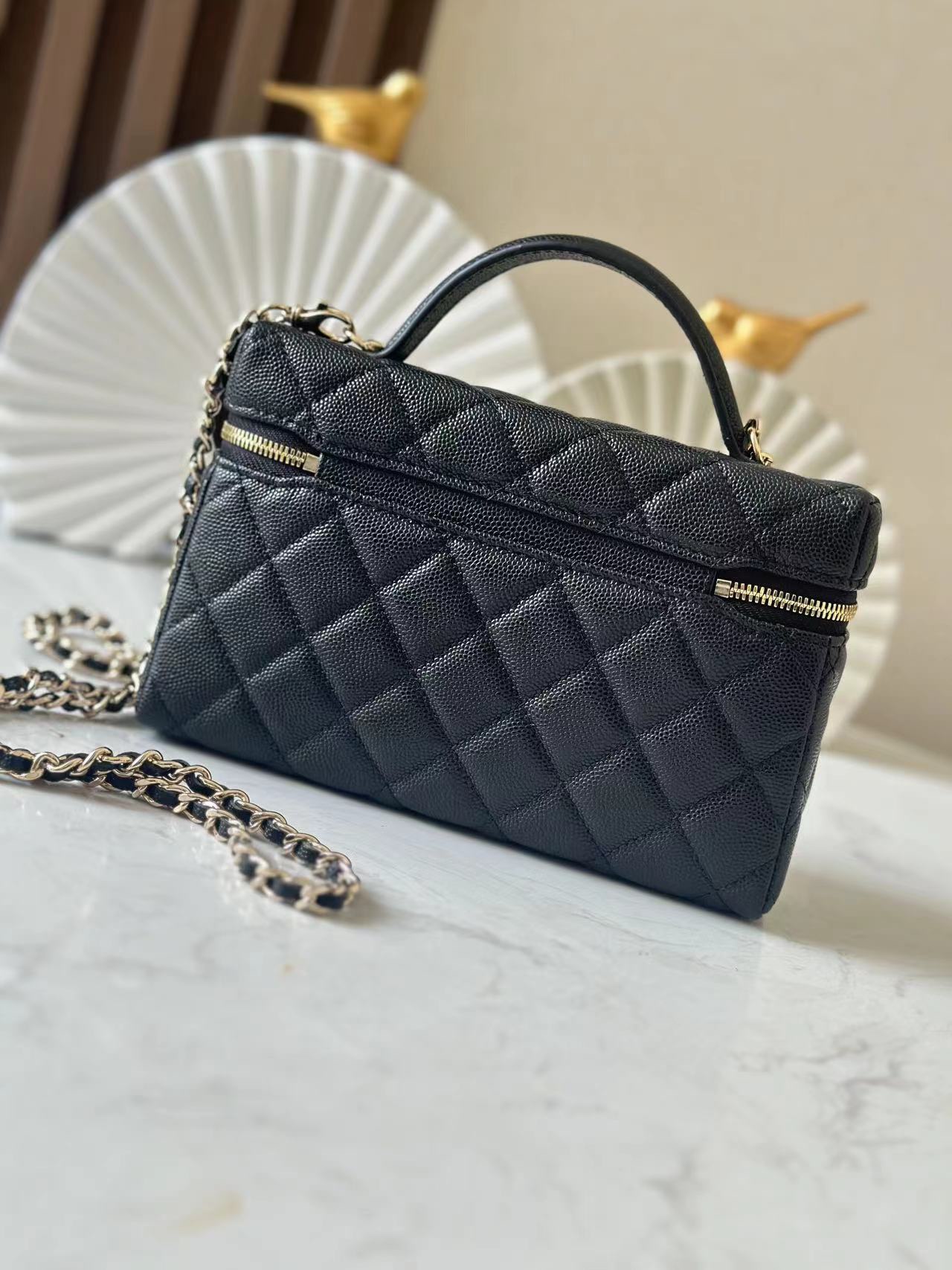 Black Caviar Quilted Long Vanity Case (LP Style) with Gold Hardware - Mocuir