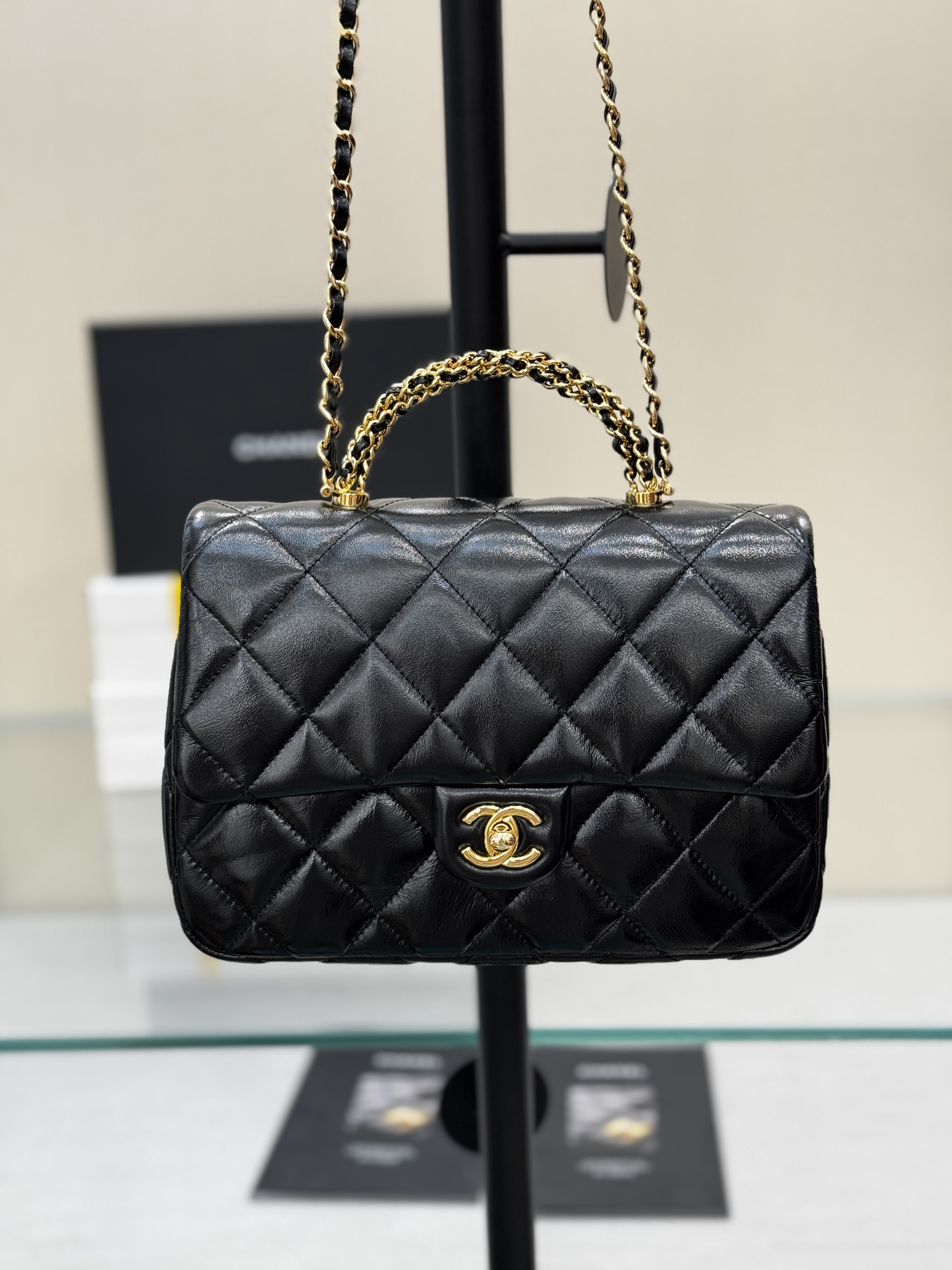 24B Classic Flap Large with Twist Handle in Black Waxed Lambskin with Gold-Tone Hardware (Model AS5166) - Mocuir