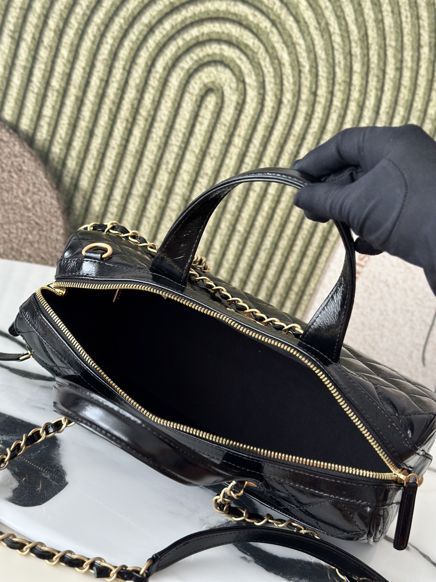 25A Black Oil Wax Calfskin Quilted Bowling Bag with Gold Hardware - Mocuir