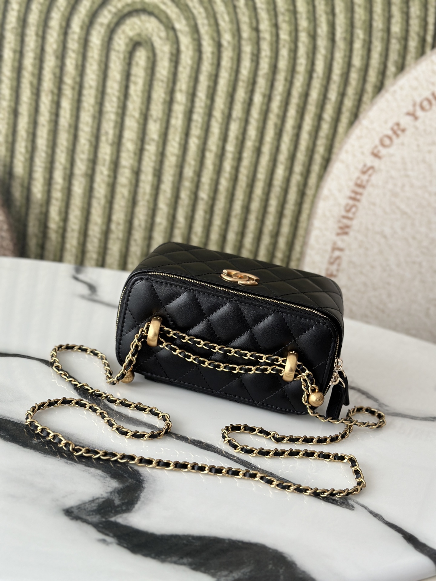 Mini Rectangular Vanity Case with Chain in Black Quilted Lambskin with Gold-Tone Hardware - Mocuir