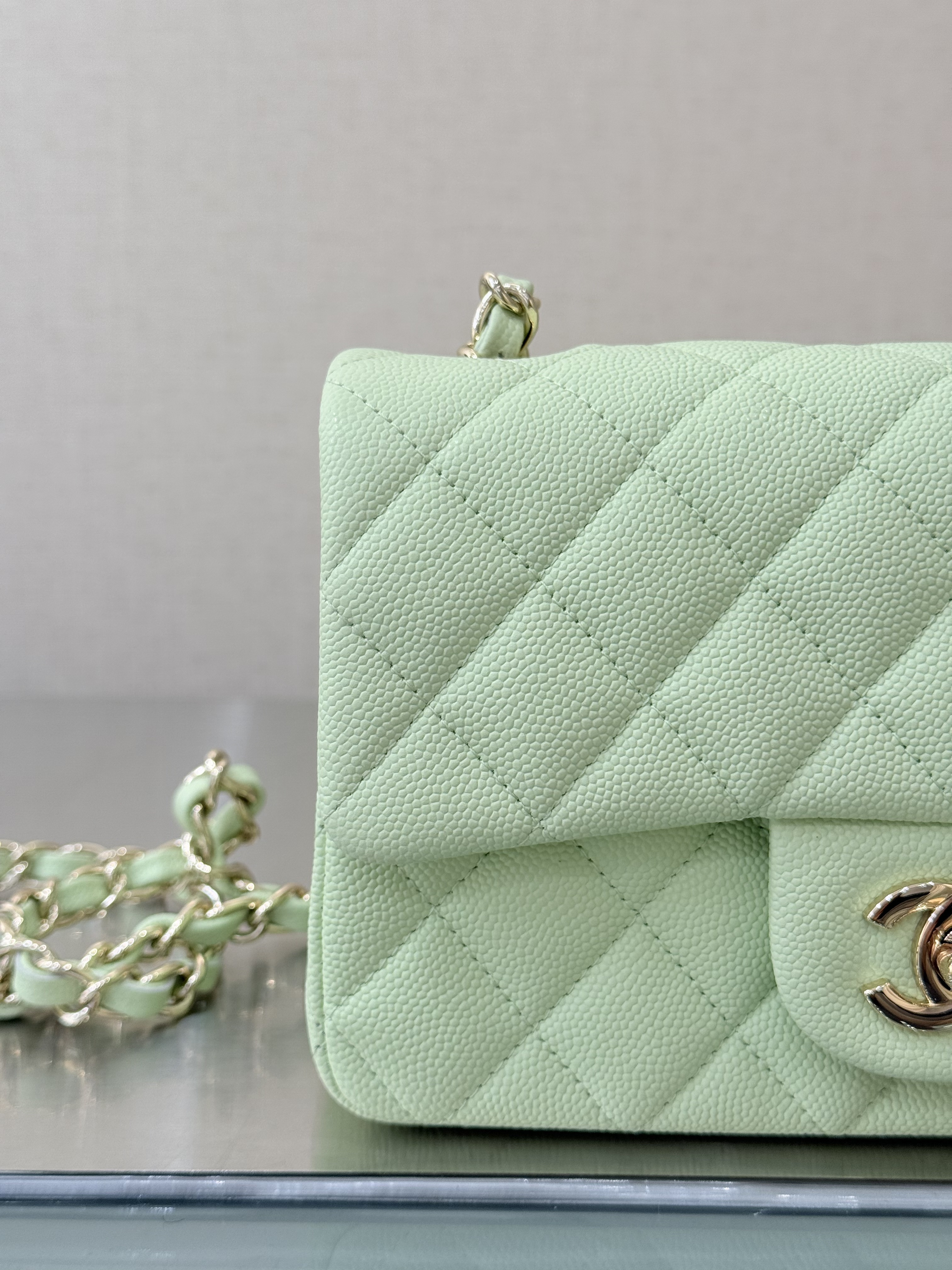 Mini Classic Flap Handbag（Mint Green） - Mocuir