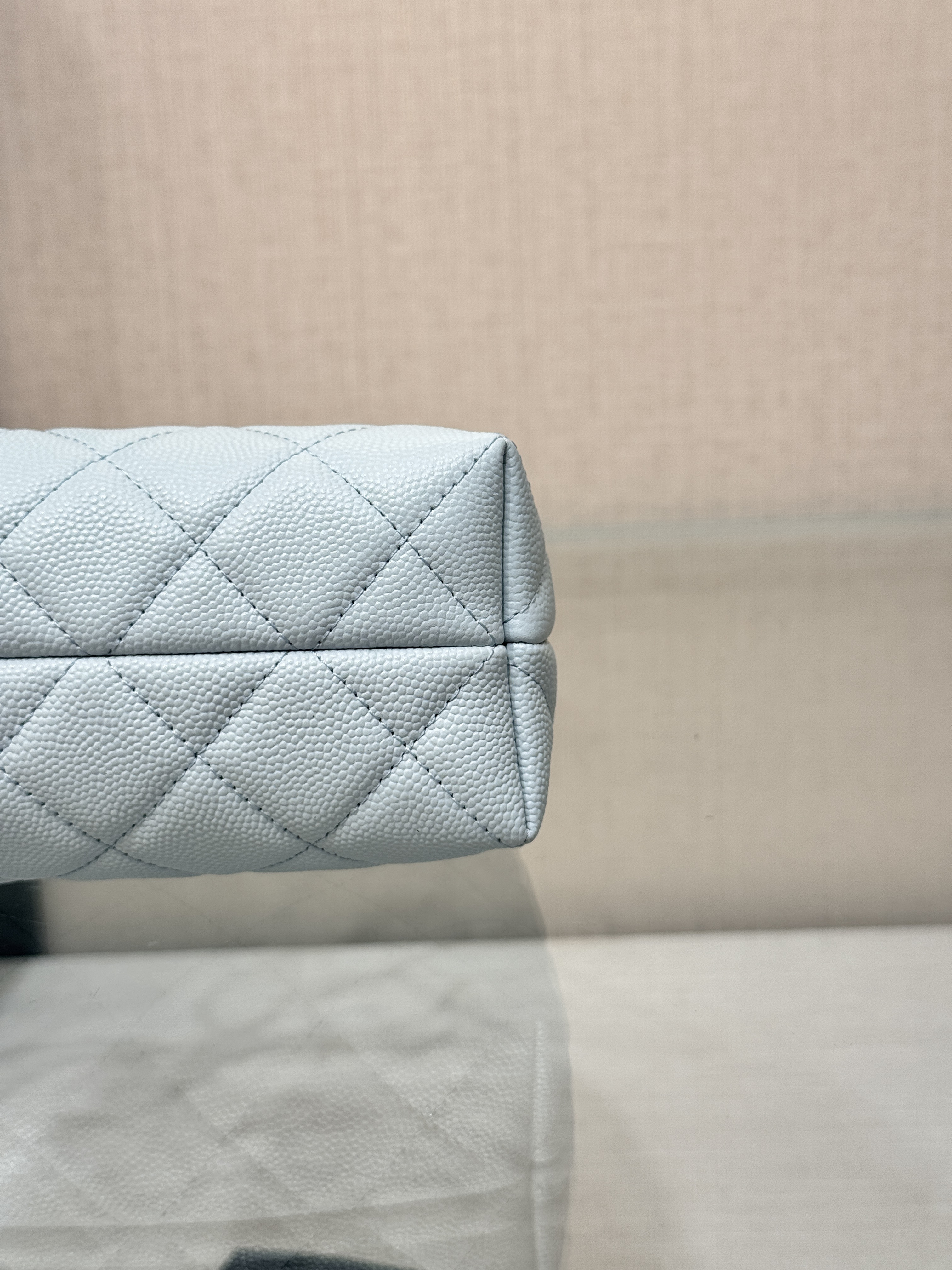 Metal Handle Bucket Bag（Light blue） - Mocuir