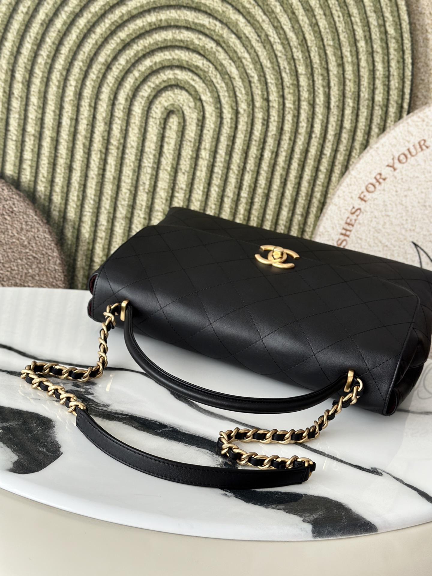 Black Calfskin Quilted Kelly Top-Handle Bag (Classic Style) - Mocuir