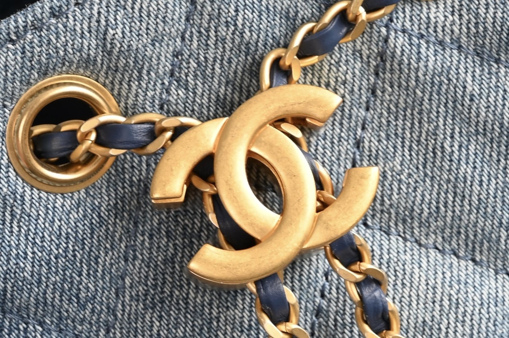 25 Small Handbag (AS5293) in Blue Washed Denim with Gold-Tone Metal Hardware - Mocuir