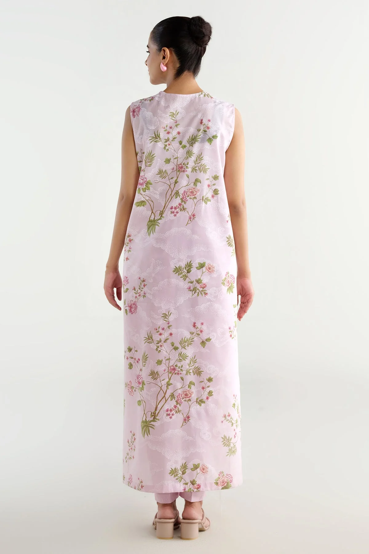 LAWN | EMBROIDERED