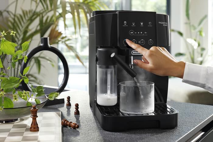 DE LONGHI - Macchina da caffé Magnifica Start ECAM220.60.B-Nero