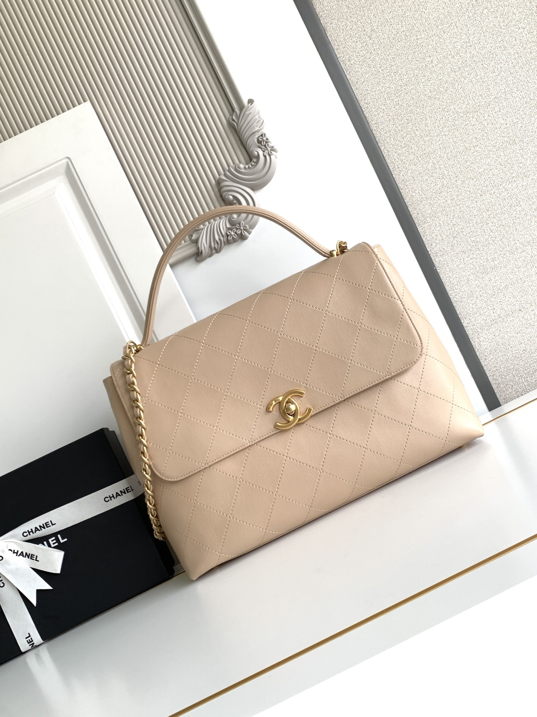 25C/26C Vintage Large Top Handle Flap Bag（Light khaki） - Mocuir