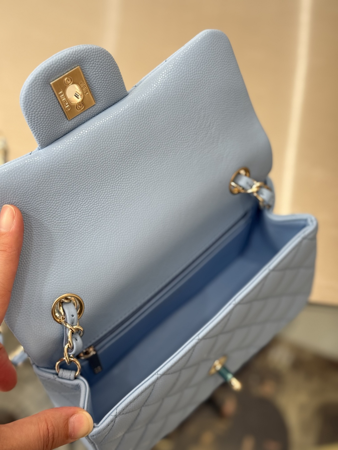Mini Classic Flap Handbag（Creamy Blue） - Mocuir