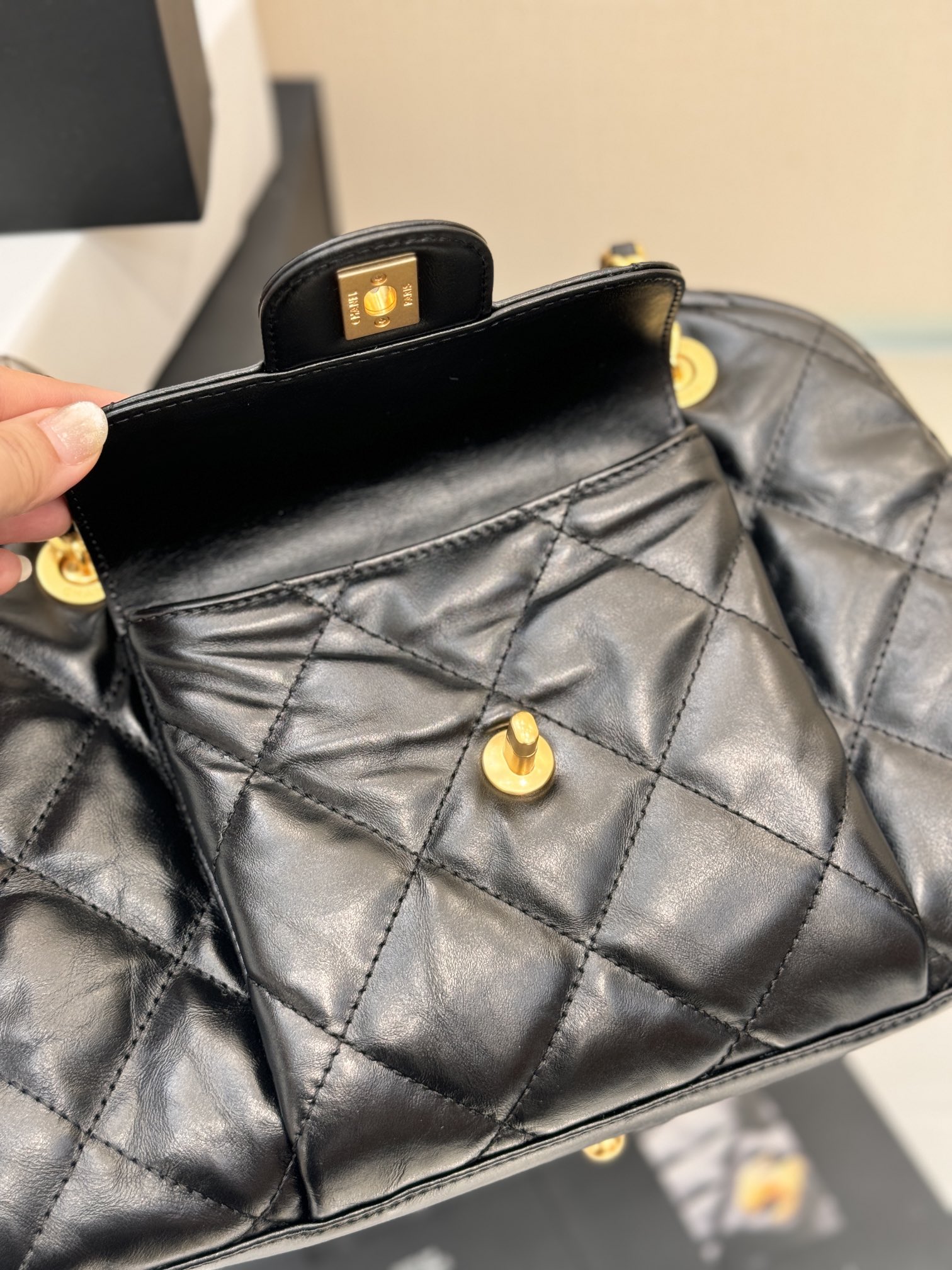 24B Trendy CC Bowling Bag - Mocuir