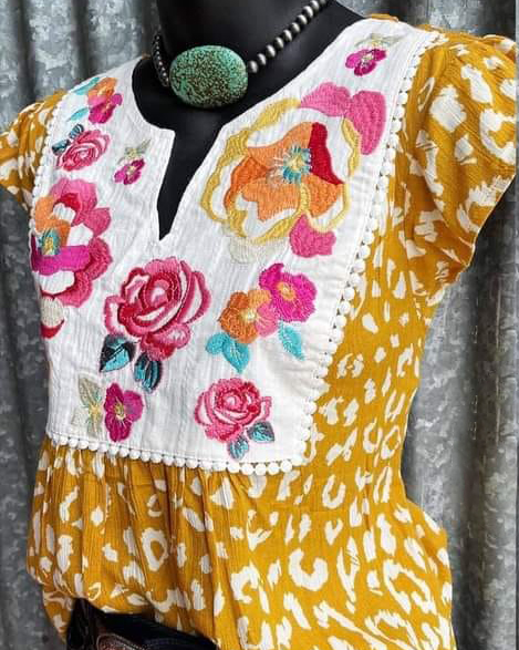Women The Dolly Top
