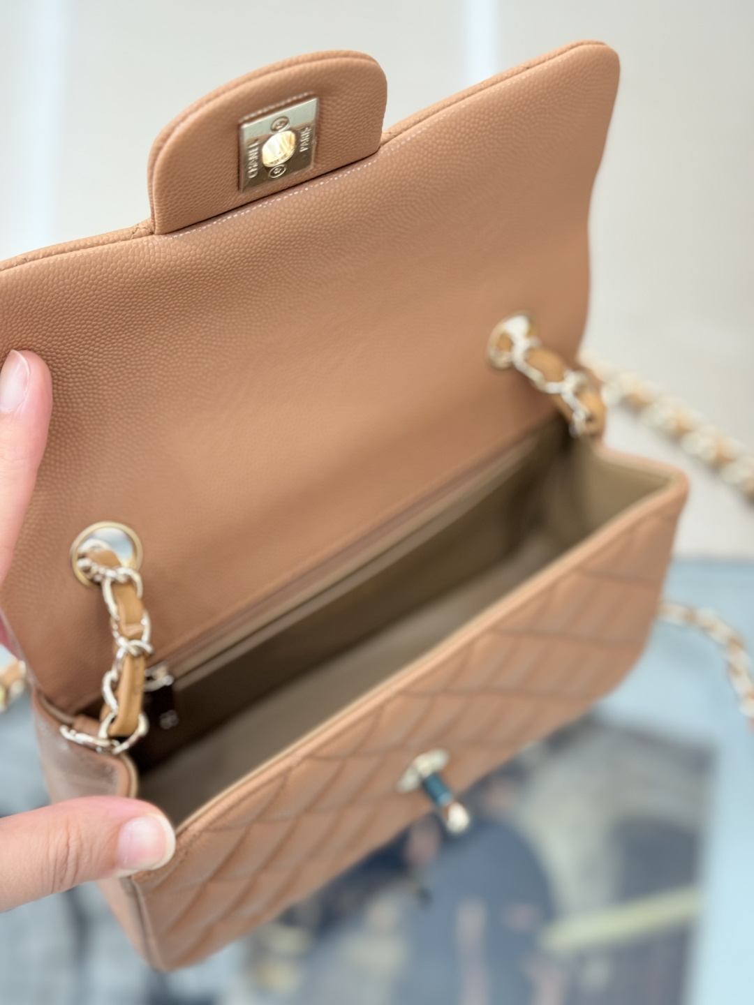 Mini Classic Flap Handbag（Caramel Camel） - Mocuir