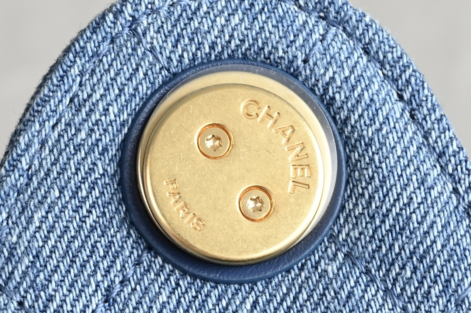 25 Small Handbag (AS5293) in Blue Washed Denim with Gold-Tone Metal Hardware - Mocuir