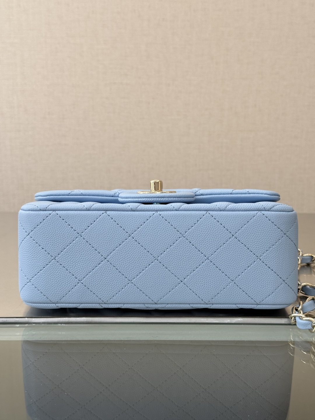 Mini Classic Flap Handbag（Creamy Blue） - Mocuir