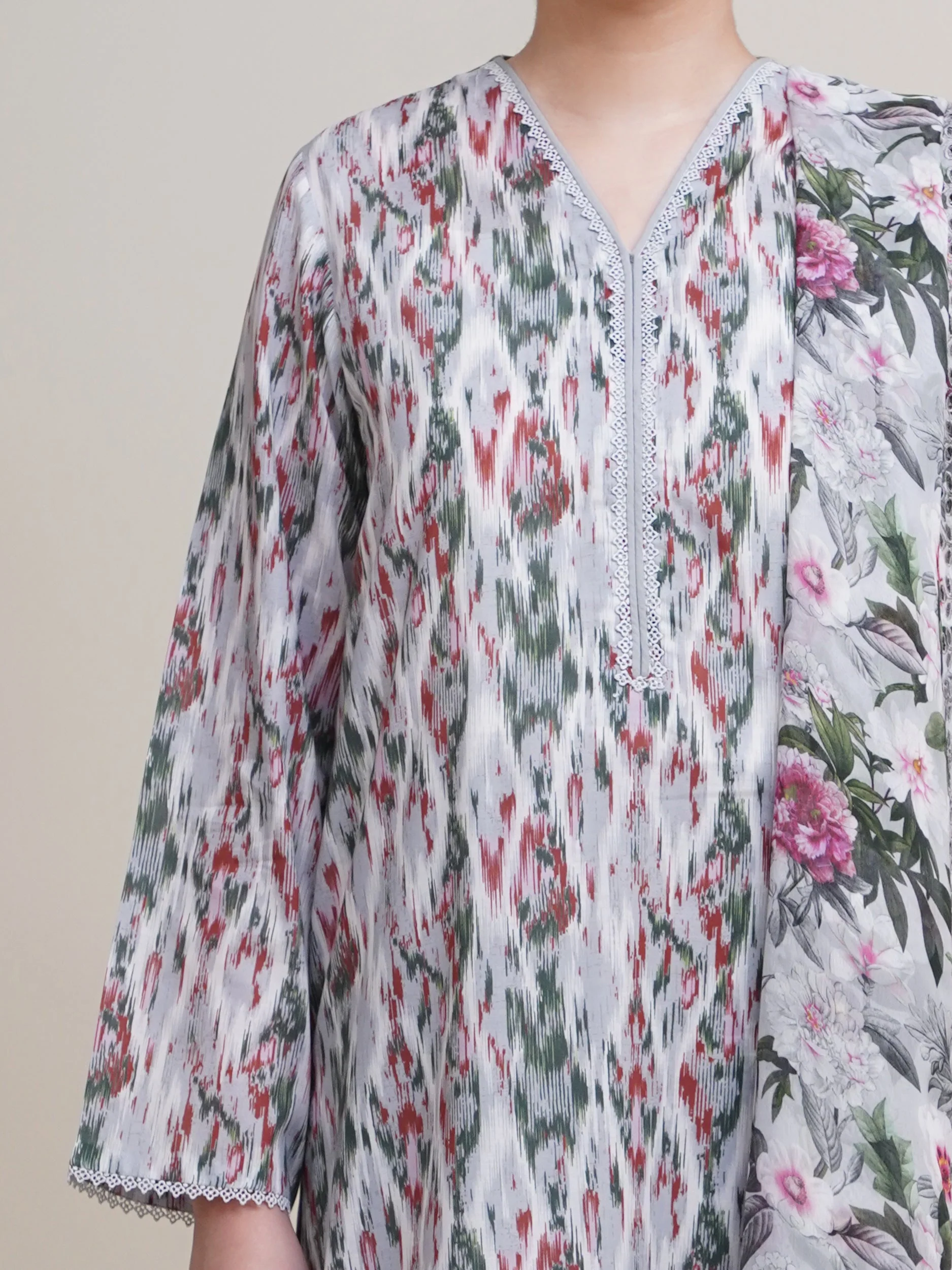 LAWN | EMBROIDERED