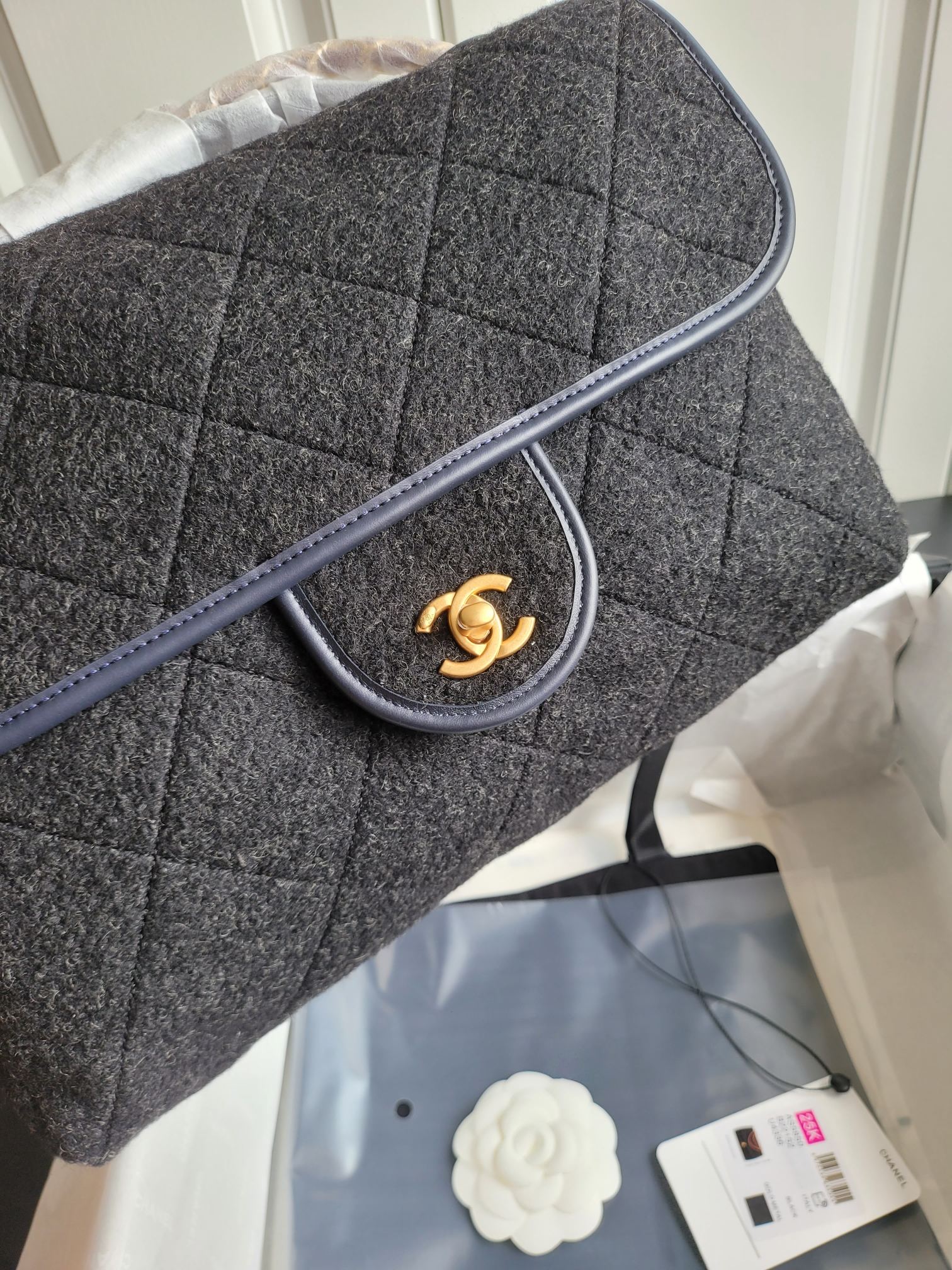 Classic Flap Maxi - Mocuir