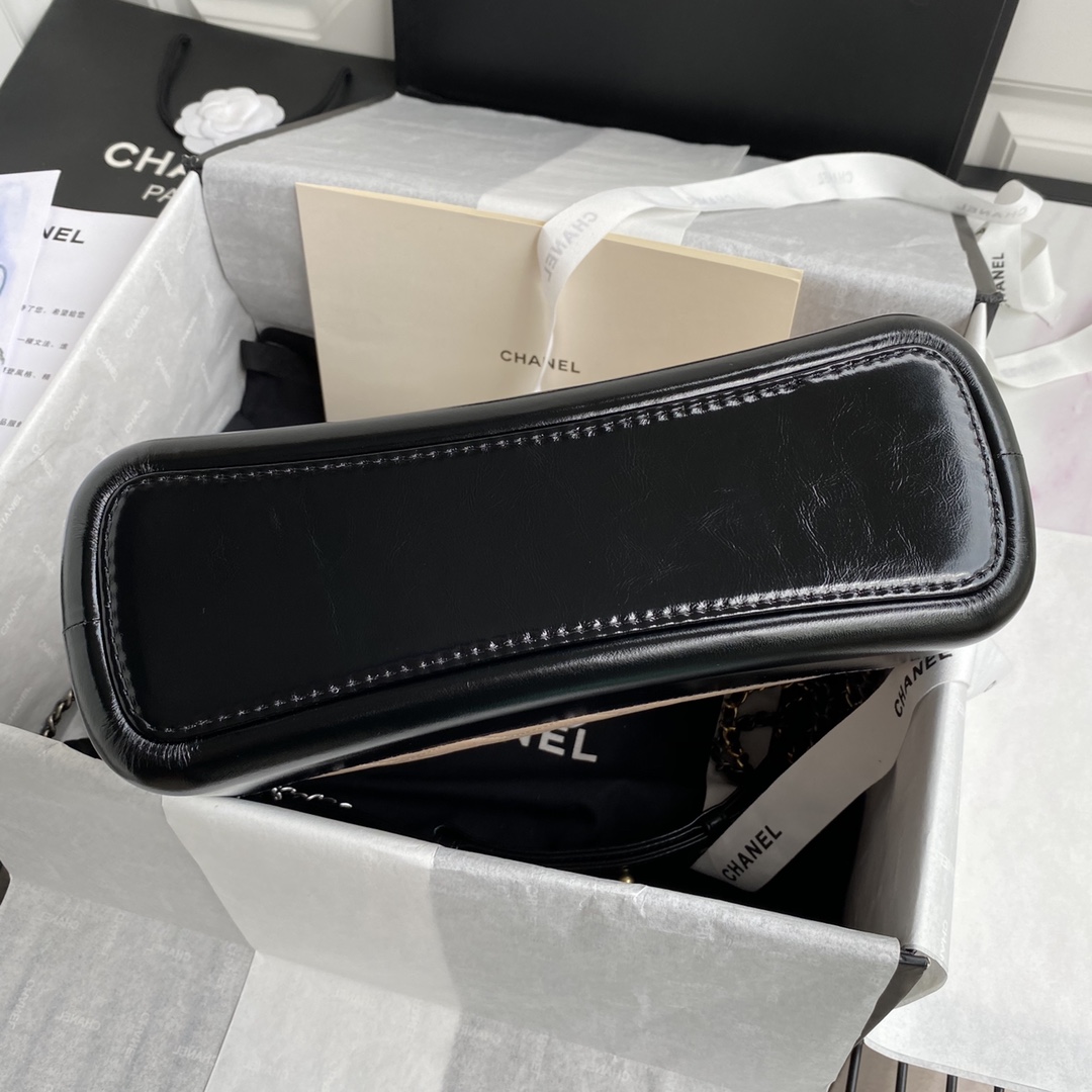 19A Gabrielle Hobo Bag in Beige & Black Aged Calfskin with Gold & Silver Hardware (Model A93824) - Mocuir