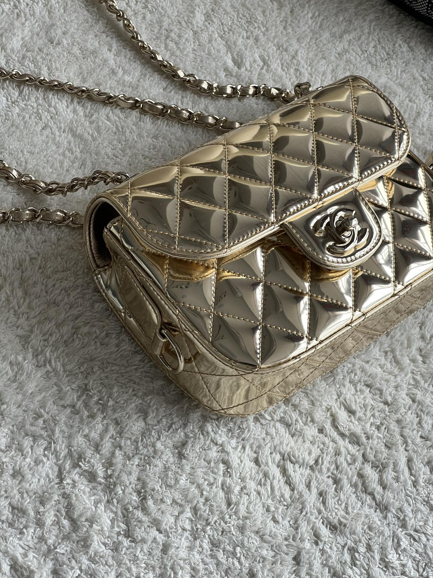 24C Hollywood Boulevard Mini Flap Bag with Star Coin Purse in Gold Mirror Calfskin and Light Gold-Tone Hardware (AS4646) - Mocuir