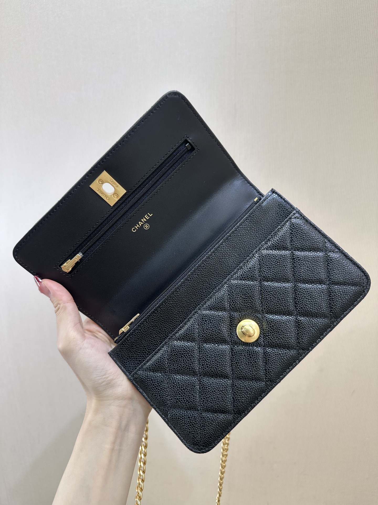 Classic Quilted Caviar Wallet on Chain with Heart Gold Ball in Black (Gold Hardware) - Mocuir