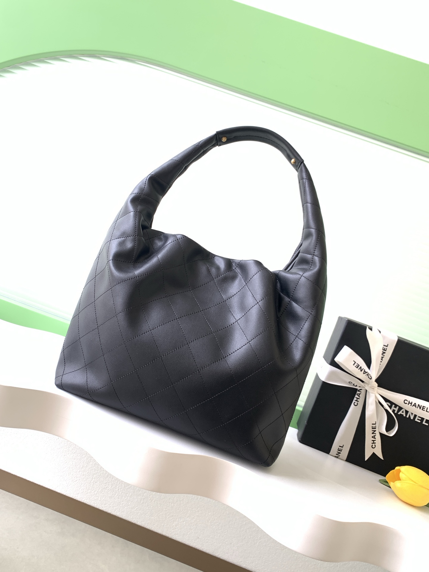 22 Hobo Bag - Mocuir